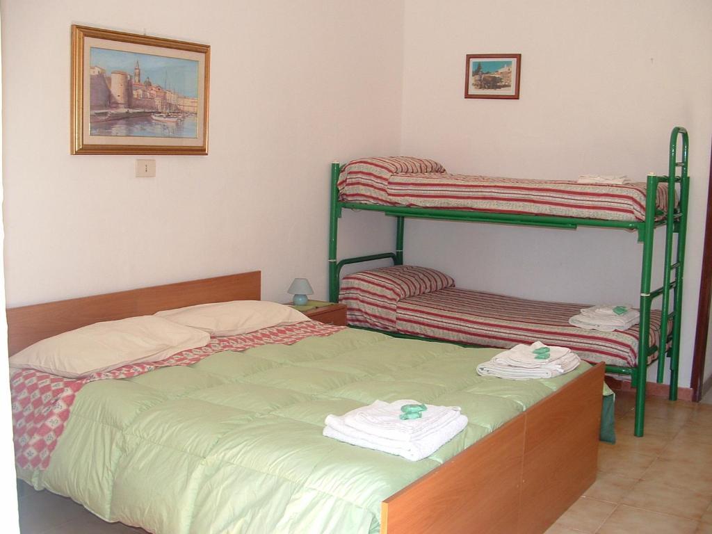 Agriturismo Crabileddu Hotel วัลเลดอเรีย ห้อง รูปภาพ