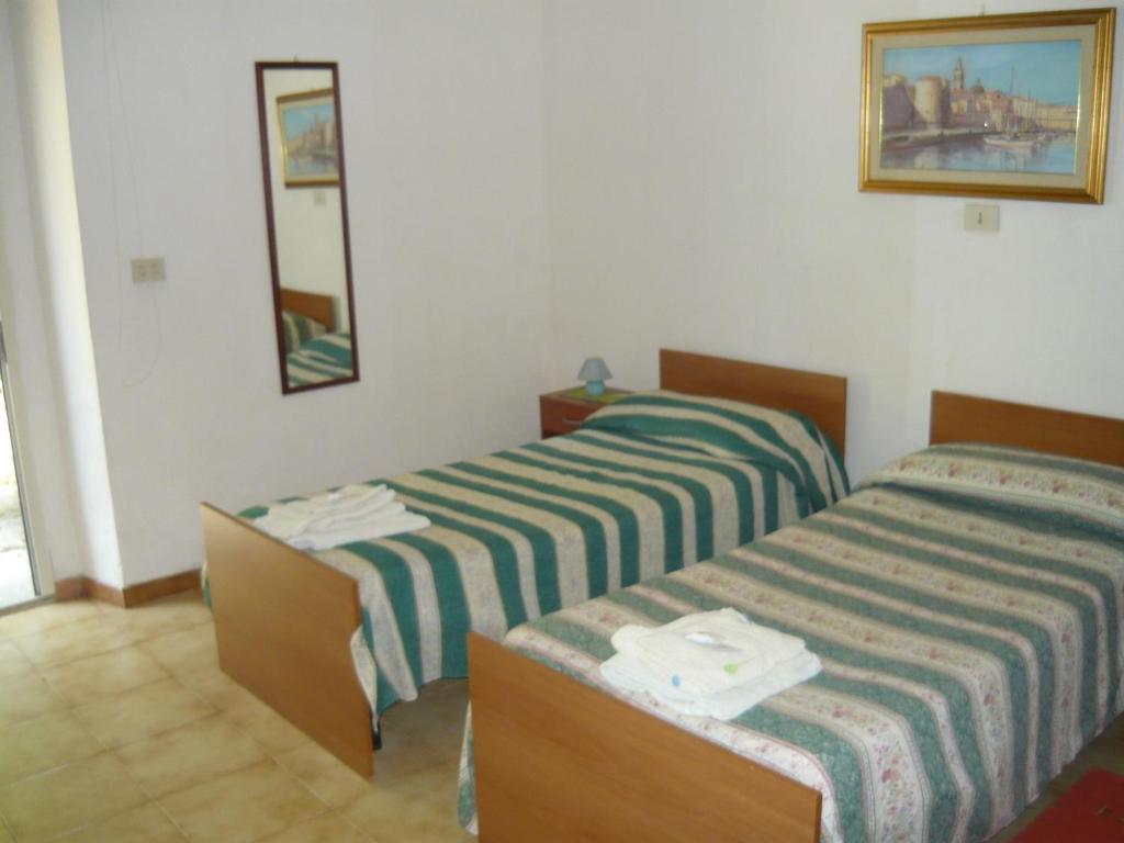 Agriturismo Crabileddu Hotel วัลเลดอเรีย ห้อง รูปภาพ